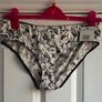 Calvin Klein lingerie set - sz 36D Image 6
