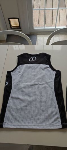 Basketball kit Spalding reversible black and white 10-11 years size 140