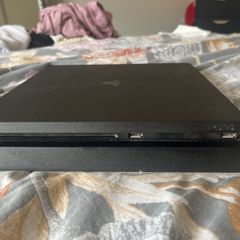 PS4 for parts as it's not factory reseted