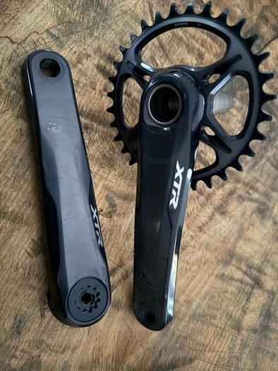 Shimano XTR FCM9120 Crankset 175mm Like New