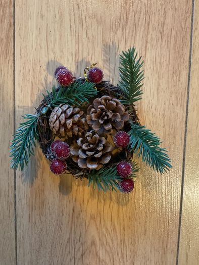 Tiny Christmas Wreath