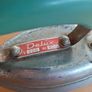 Vintage iron 'Delux' Image 3