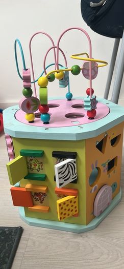 Adjustable baby safety gate and Vtech walker