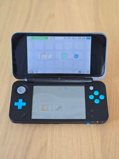 Nintendo New 2DS XL