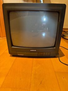 14 inch Samsung CRT TV