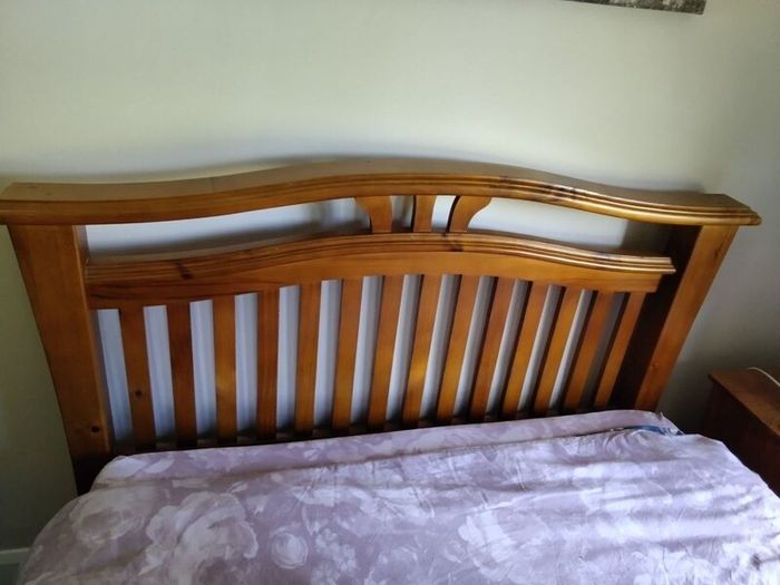 Bedroom suite