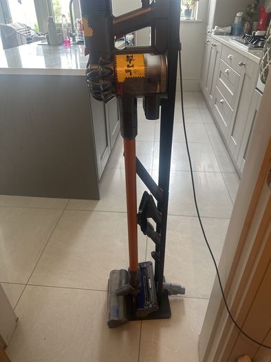 dyson v8 absolute