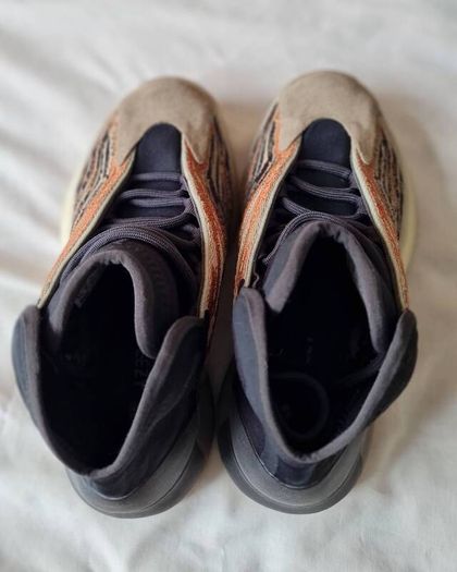 2021 adidas yeezy qntm Size 4 eu 36 2/3 flash orange in excellent condition