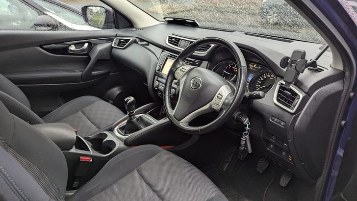 2016 Nissan Qashqai 1.6 Diesel, 1 Owner ,Panoramic Roof