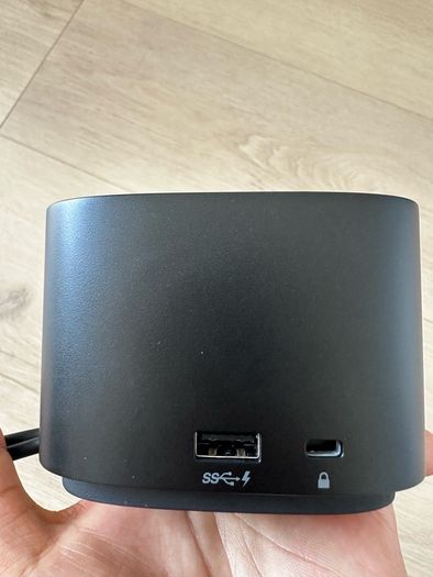 HP Dock G4 with Thunderbolt Cable