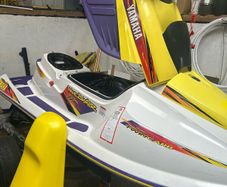 Jet ski