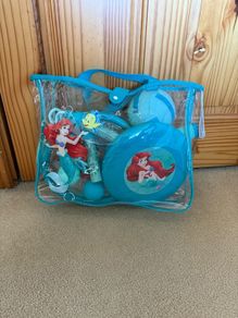 Little mermaid spots bag like brand new