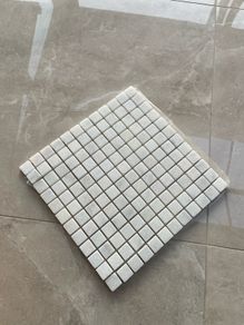 Mosaic marble tiles