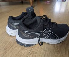 Ladies black asics runners