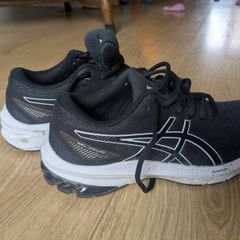 Ladies black asics runners