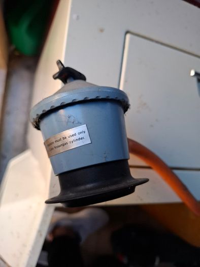Super ser..Heater..with Gas can..
