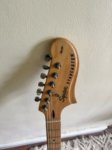 Squire Affinity Starcaster Hollowbody