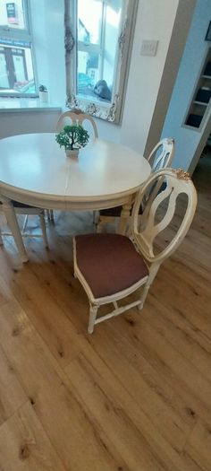 table with chairs, French style