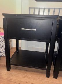 2x black chest of drawers