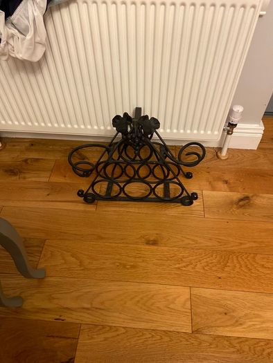 vine holder