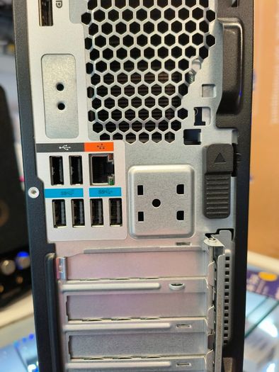 HP Z2 SFF G5 Workstation Intel Core i7-10700F 16GB 1TB SSD Windows 11 Pro