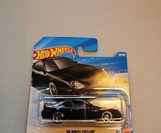 Hot Wheels 98 Honda Prelude
