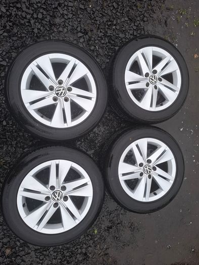 16" Genuine Vw Alloys with tyres