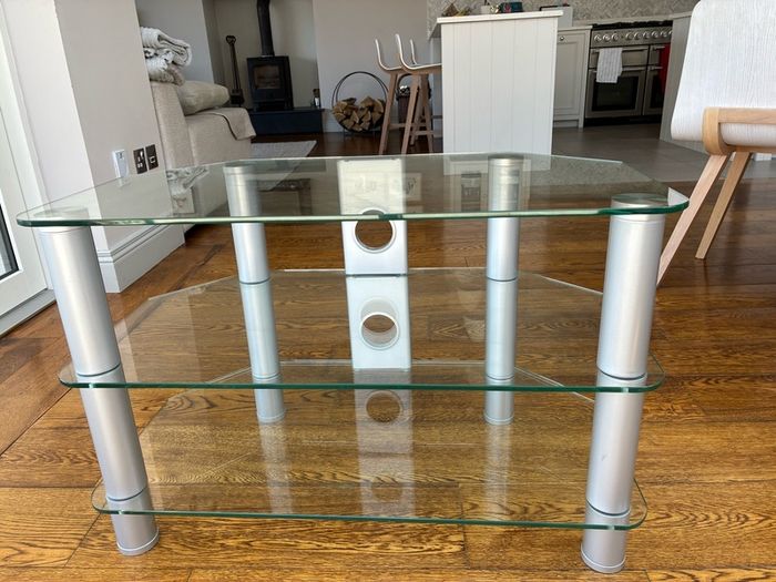 Media Table
