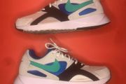 Nike Premium Suede Air Pantheos