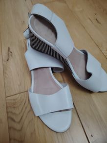 Women sandals RYLKO