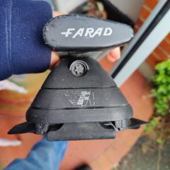 Roof bars