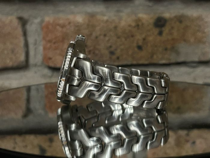 TAG Heuer LINK - Mens Wristwatch