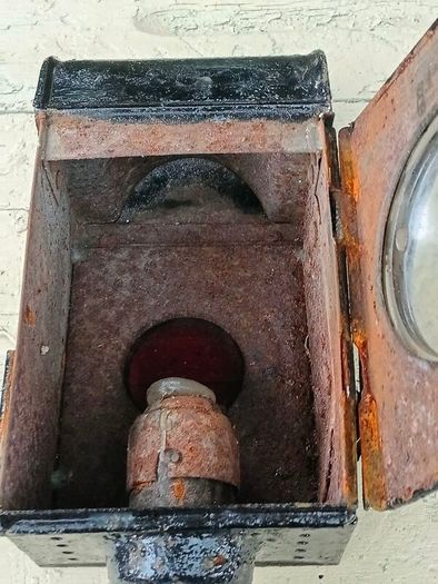 Old Trap Lamps