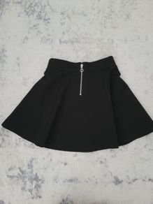 Black Skirt. Size 7-8yrs. New