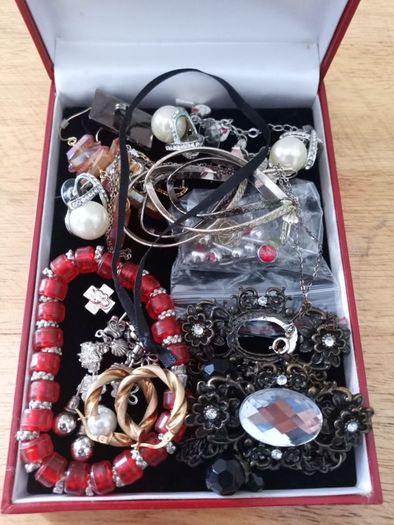 earrings, necklaces, piercing, etc