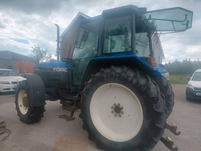 Newholland 7840