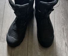 safety shoes