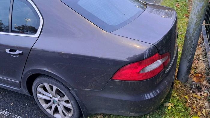 Skoda Superb Ellagance 1.6 2012