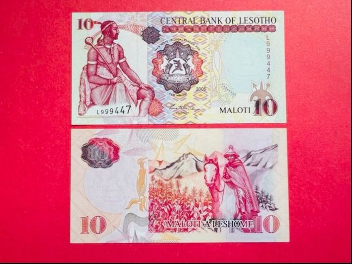 Lesotho. 10 Maloti. 2005  Pick 15c   ( Uncirculated )
