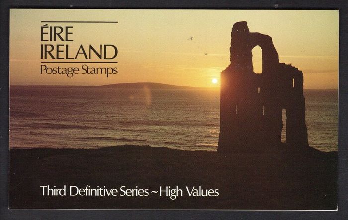 1982-90 Ireland Sixth Definitive Series Irish Architecture High Values Presentation Pack includes stamps Mint Never Hinged (MNH)