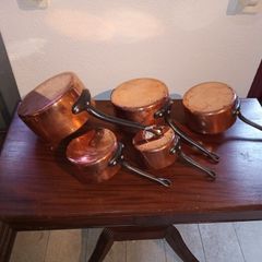 Set 5 French Chef's Copper saucepans