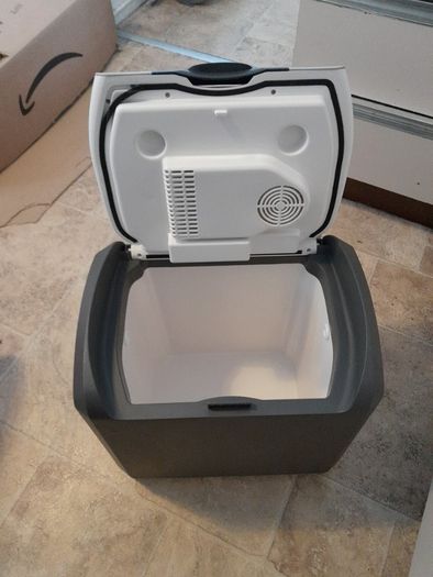 Halfords Car Electric Coolbox