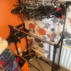 clothes rail