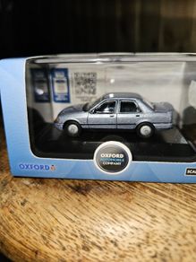 Oxford Diecast Ford Sierra Sapphire 1.76 Scale