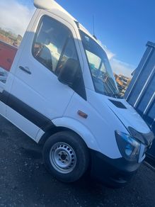 2014 Mercedes sprinter breaking