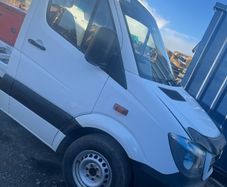 2014 Mercedes sprinter breaking