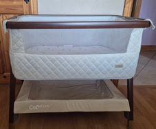 Tutti Bambini CoZee Luxe Bedside Crib, in the walnut/cream
