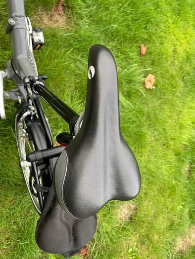 Giant Folding Bike - Excellent Condition