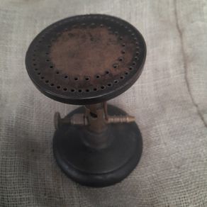 Vintage gas Brass burner working