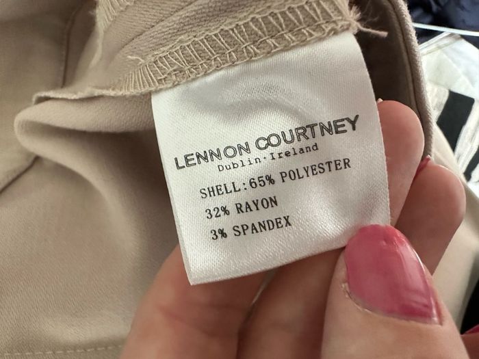 Lennon Courtney skirt - sz 14